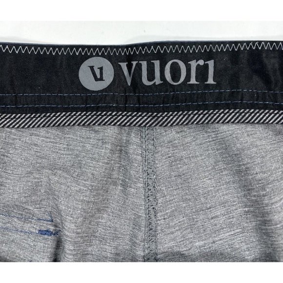 Vuori Mens Size 38 Cruise Board Shorts Performance 4 Way Stretch Gray Stripe - Picture 10 of 16